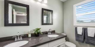 91-6590 Kapolei Parkway Gallery 21