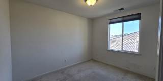 Stunning 3BR 3.5 BATHROOM House in Hayward Gallery 21