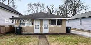 1924 Blackford Street Gallery 1