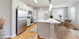 The Retreat at Hamburg Place Apartments Gallery 2