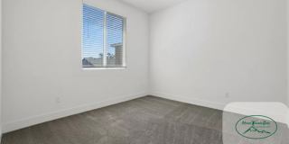 CORNER LOT - Beautiful 5-Bedroom Home for Rent in North Merced! Gallery 20