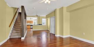 219 HERMITAGE Street Gallery 1