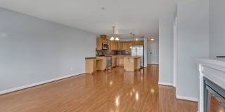 Perfectly Placed Condo In the Heart of Puyallup Gallery 10