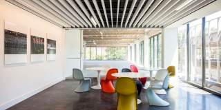 International Gallery 6