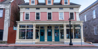 136 Bank Street Gallery 1