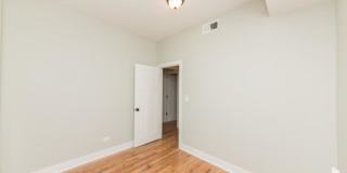647 West Oakdale Ave. Gallery 8