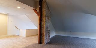 434 1/2 E New York Street Gallery 11