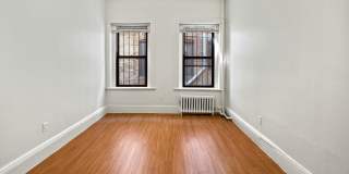 868 Huntington Avenue Gallery 17