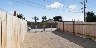 Charming 4BR Duplex in San Diego Gallery 53