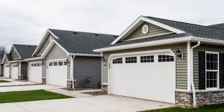 Redwood Macomb Gallery 1