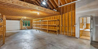 1800 W Mulberry Street Gallery 21