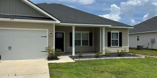 381 McClelland Loop NE Gallery 1