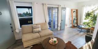 1520 Tyler House Gallery 11