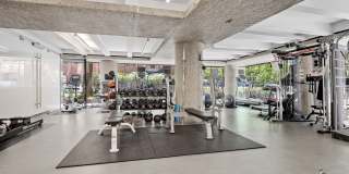 200 E Delaware Place Gallery 35