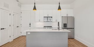 6418 Maple Gallery 47