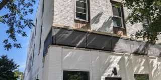 449 N Elizabeth St Gallery 2