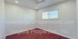 18012 Manhattan Place Gallery 24