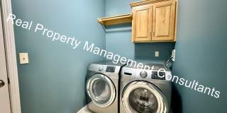 Spacious 4 Bed, 4 Bath Home with 3+ Car Garage and Amazing Amenities in Liberty schools! Gallery 13
