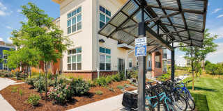 Violet on Broadway Apartment Homes Gallery 9