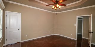 Available Now: 4 bedroom house Gallery 11