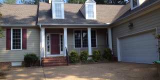 Beautiful 3 Bedroom 2 Bath Single Floor Living in Ford's Colony! Gallery 1