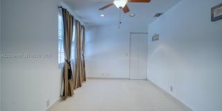 1520 N Andrews Ave Gallery 32