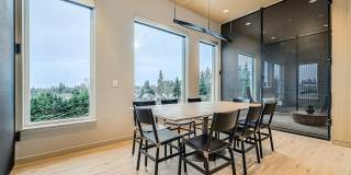 Knox at Lynnwood Gallery 23
