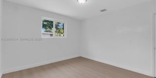 1730 NW 55th Ter Gallery 18