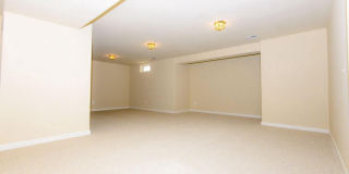 42983 SUNDANCE Square Gallery 27