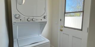 Upgraded West Hills 3+2, READY FOR MOVE-IN! Gallery 7