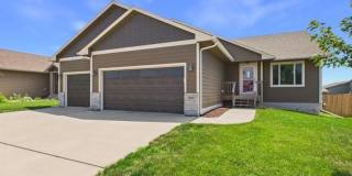 Spacious 3BR House in Tea Gallery 1