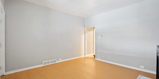 Renovated 2 Bed, 1.5 Bath Rowhome in Hazelwood - Central AC & Heat, Laundry - Available Now! Gallery 12