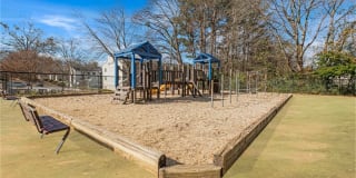 Springdale Glen Apartment Homes Gallery 3