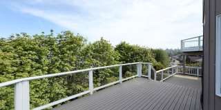 3695 Sqft. Redondo home near Puget Sound! Gallery 19