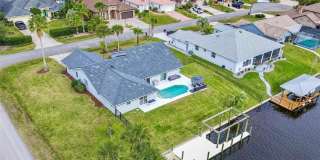 2 CEDAR COURT Gallery 32