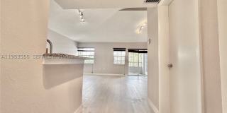 2811 N Oakland Forest Dr Gallery 8