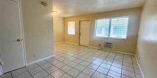 717 SE 16th Street unit: 3 Gallery 3