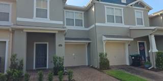 Three Bedroom Townhome in Timber Pointe at Avalon Park Gallery 1