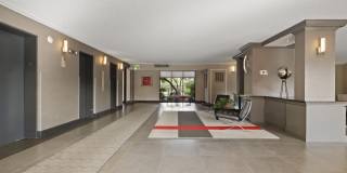200 N PICKETT Gallery 36
