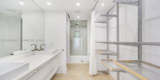 555 NE 52nd Ter Gallery 32