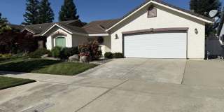 Charming 3-bedroom, 2-bath home in North Merced! Gallery 4