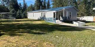 Amazing 3 bed/2 bath Gallery 1