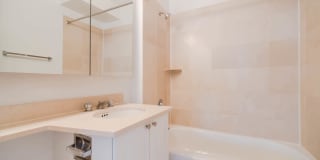 180 Riverside Boulevard 180 Riverside Boulevard Gallery 21