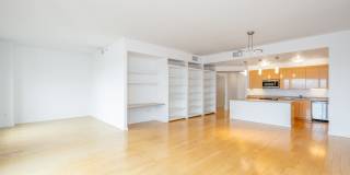 The Grand Gallery 94