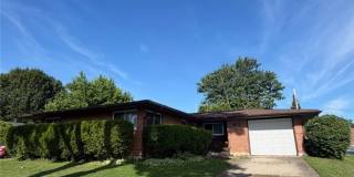 1389 Mapleridge Drive Gallery 1