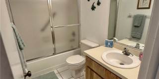 9391 Lennex Lane Gallery 8