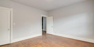 726 NW 24th Street Gallery 32