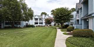 Royal Pointe Gallery 21