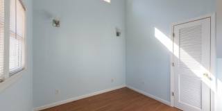 342 Mathews Avenue NE Gallery 6