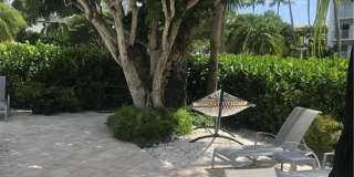 216 Banyan Blvd unit: 216 Gallery 7